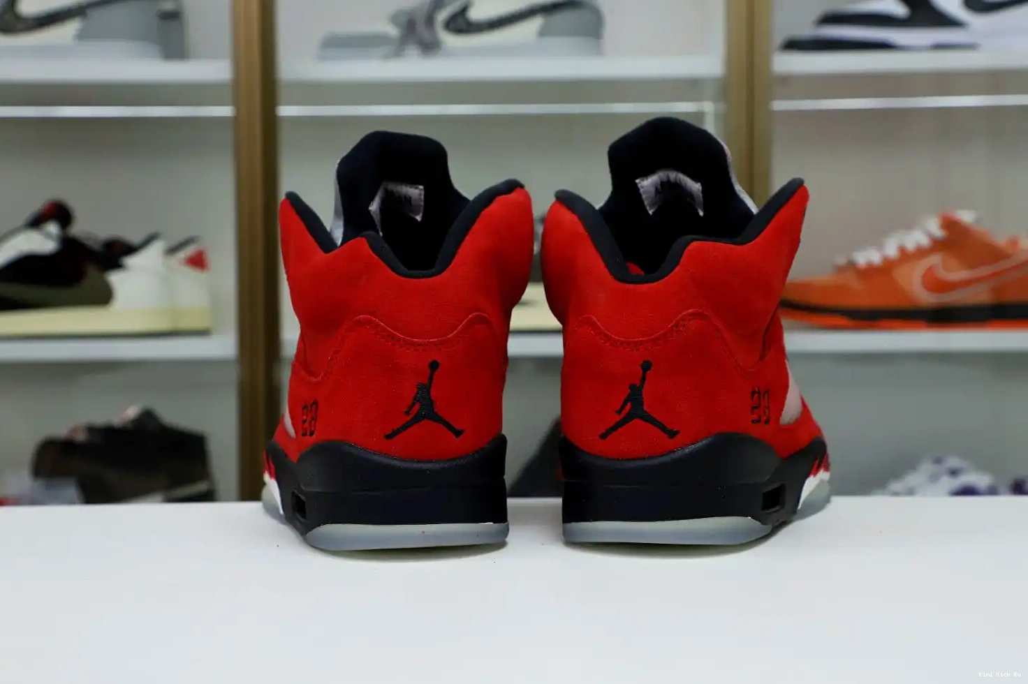 RAGING RETRO RED JORDAN AIR Kimikick SUEDE 5 BULL 0510